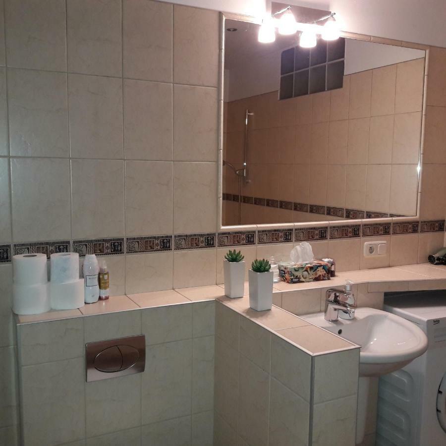 Nyc Apartment 克拉科夫 外观 照片